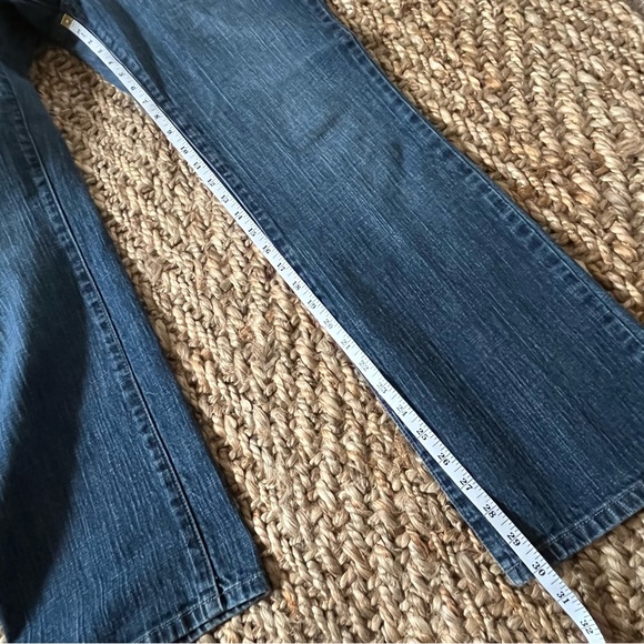 Chico’s Platinum Jeans 1 Blue Dark Wash Denim Ultimate Fit Boot Leg Stretch - Picture 7 of 13